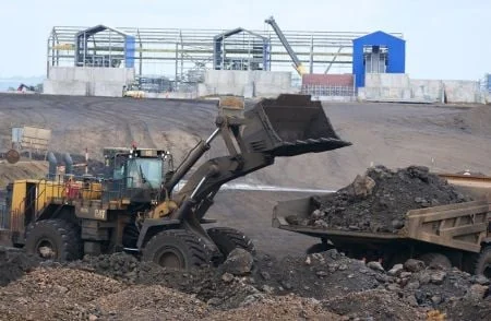 Simandou en route, l'or ouest-africain cherche sa valeur ajoutée