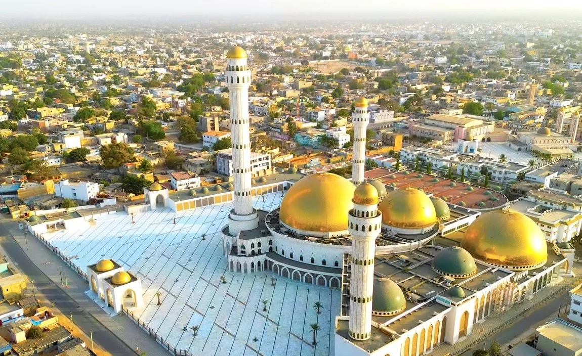 Gamou de Médina Baye : l'État sénégalais cultive l'alliance avec les foyers religieux