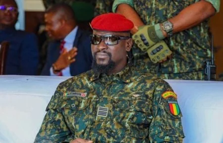 Guinée : l’or brut ne s’exportera plus, le raffinage devient obligatoire