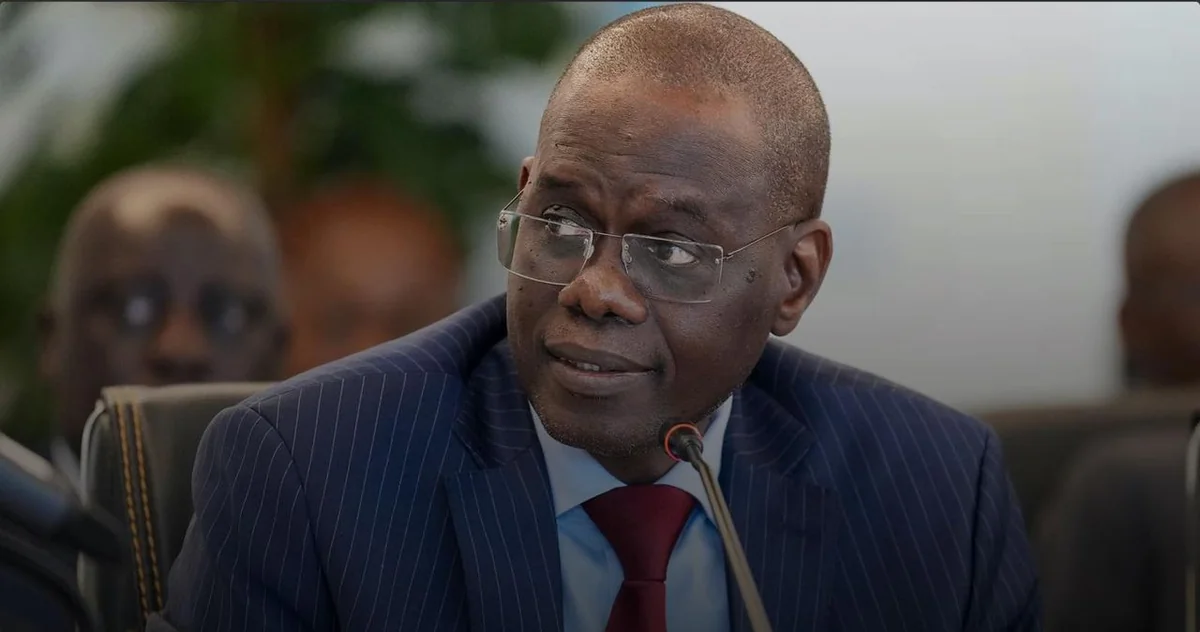 Sénégal : un technocrate du franc CFA pour restaurer la confiance financière