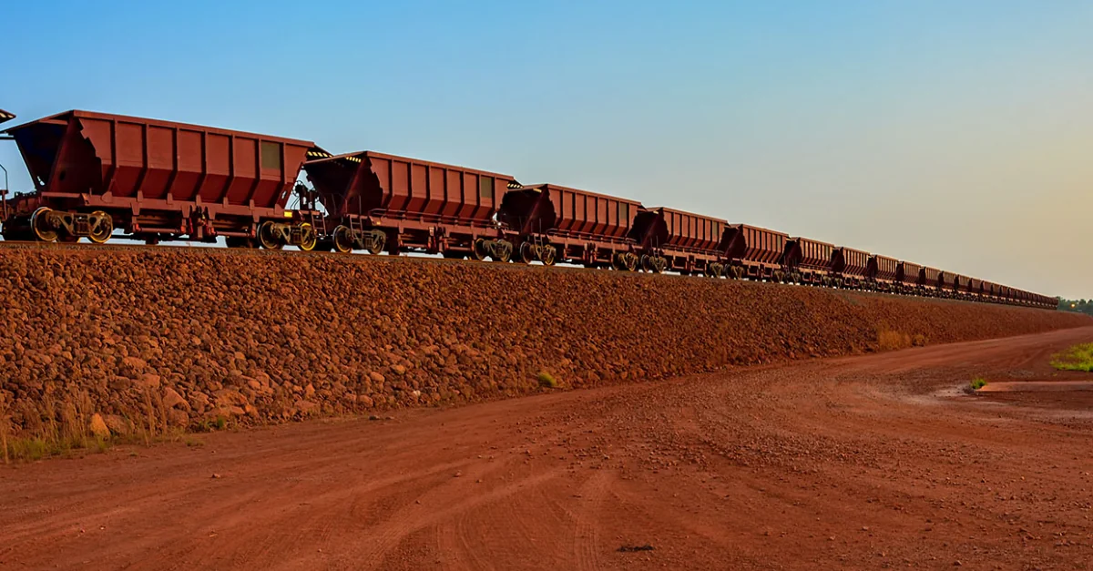 Guinée : le virage de la transformation de la bauxite