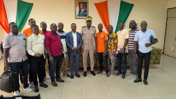Côte d’Ivoire : la filière cacao au bord de l’asphyxie, la grève suspendue in extremis