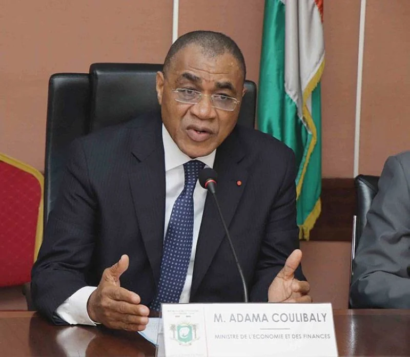 Crédibilité financière : la Côte d’Ivoire reclassée à faible risque de surendettement, un signal pour la région