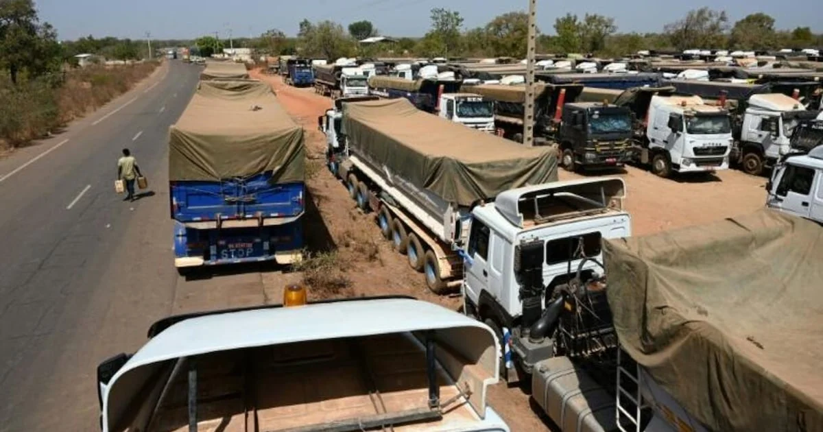 Ports secs en Afrique de l'Ouest : logistique, souveraineté et compétition régionale