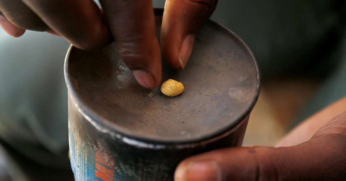 Guinée : l'interdiction d'exporter l'or brut, un virage souverainiste aux implications régionales