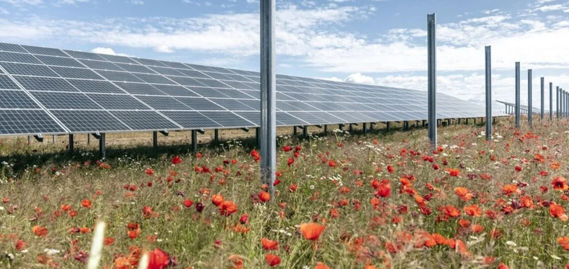 Énergie en Afrique de l’Ouest : le paradoxe des transitions lentes face à l’accélération mondiale