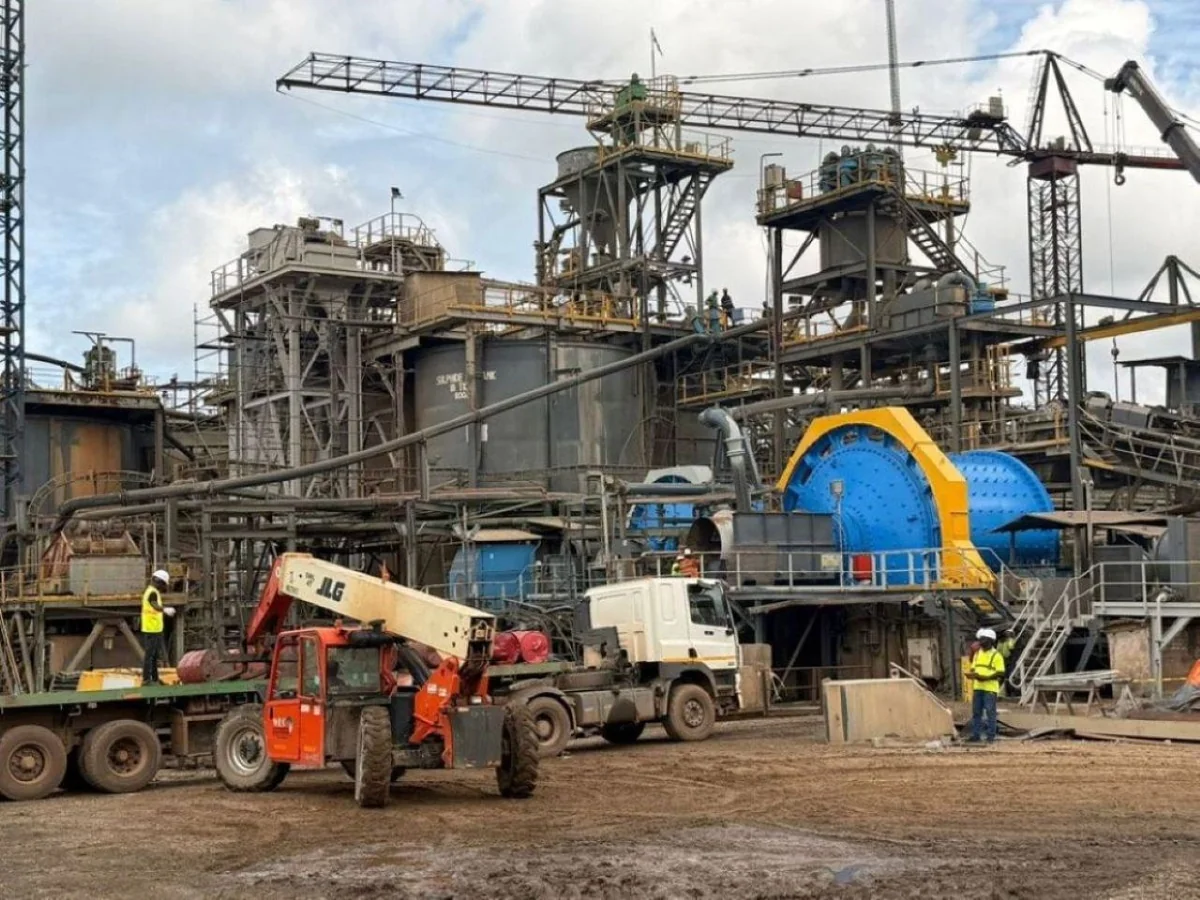 Or et souveraineté monétaire en Afrique de l'Ouest : la dollarisation persistante des filières stratégiques