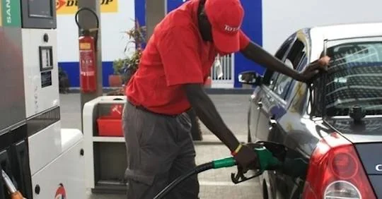 Sénégal : l'ajustement des prix du carburant, un test pour la souveraineté énergétique