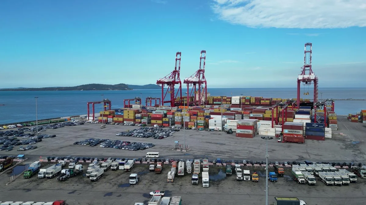 Port de Conakry : congestion résorbée, fragilités structurelles persistantes