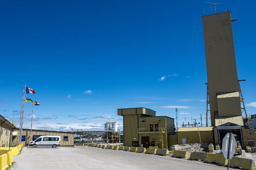 Uranium : la panne d'une usine canadienne révèle la fragilité des chaînes d'approvisionnement et les opportunités du Niger