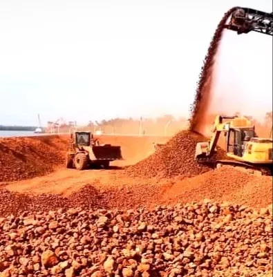 Simandou : la Guinée verrouille sa souveraineté minière face aux géants étrangers